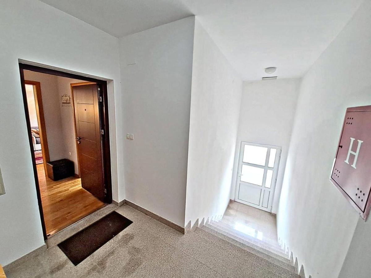 Apartment Aria Lux Μόσταρ Εξωτερικό φωτογραφία