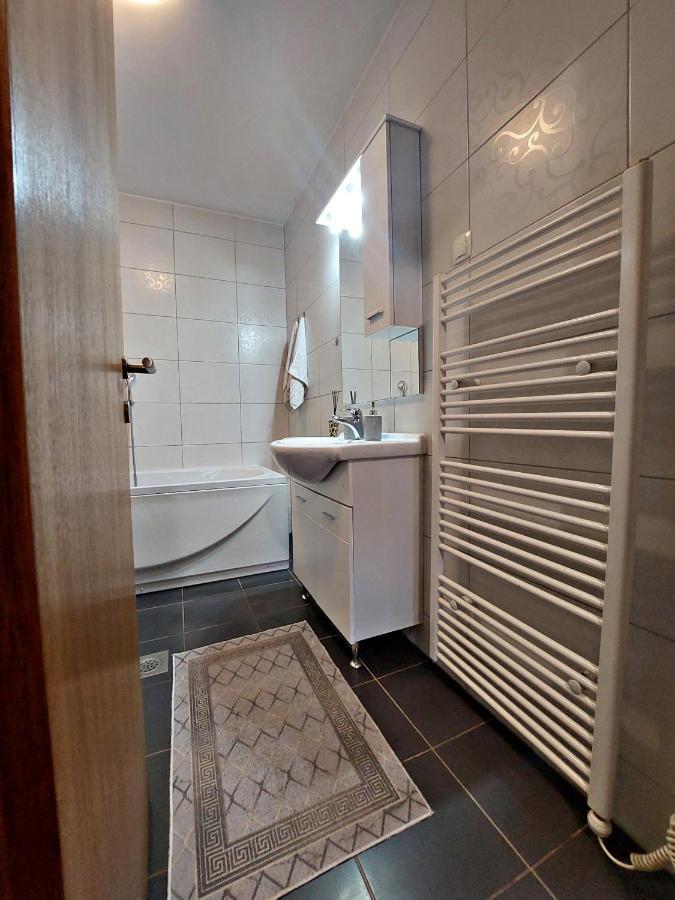 Apartment Aria Lux Μόσταρ Εξωτερικό φωτογραφία